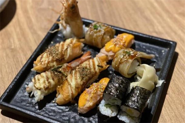鱼生寿司加盟